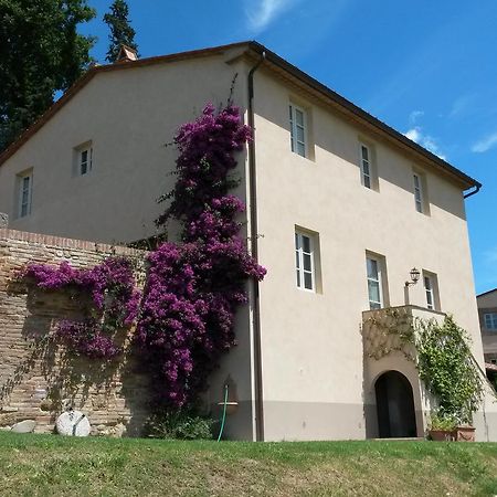 Borgo Fajani Guest House Terricciola Luaran gambar