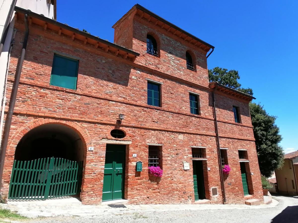 Borgo Fajani Guest House Terricciola Luaran gambar