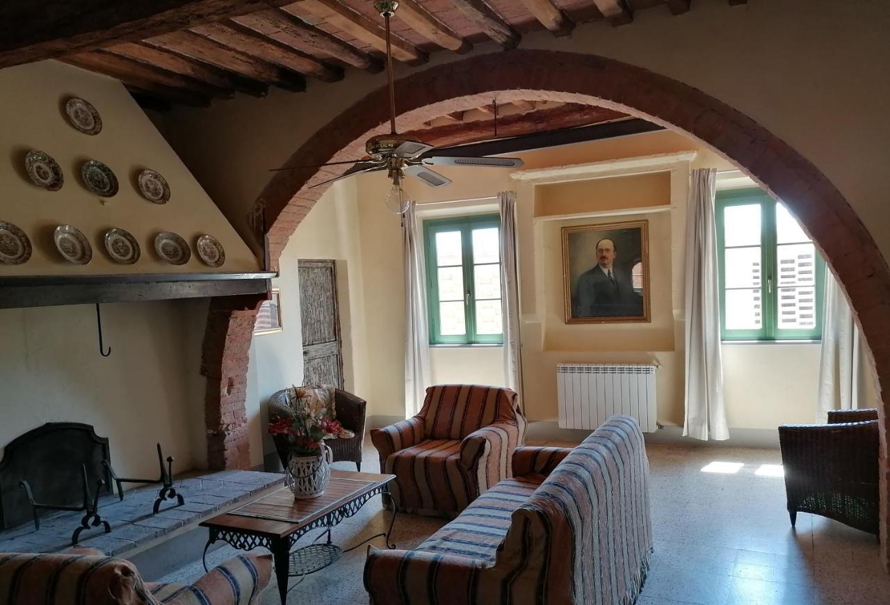 Borgo Fajani Guest House Terricciola Luaran gambar