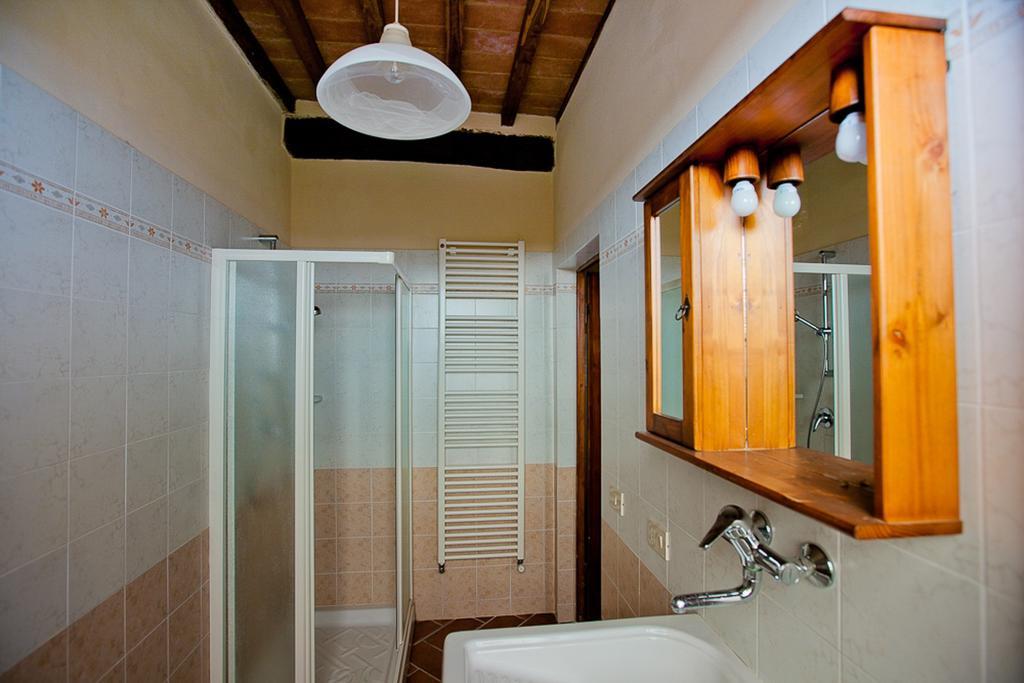 Borgo Fajani Guest House Terricciola Luaran gambar