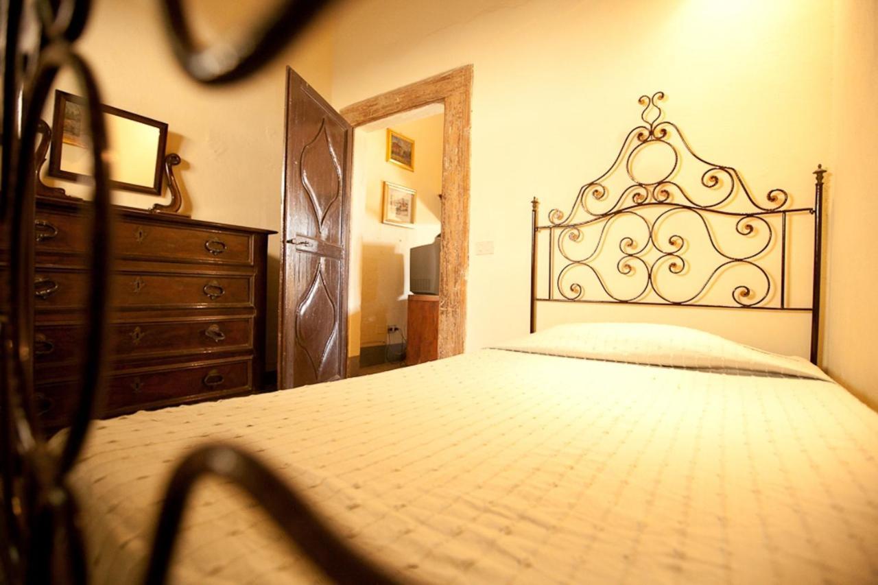 Borgo Fajani Guest House Terricciola Luaran gambar